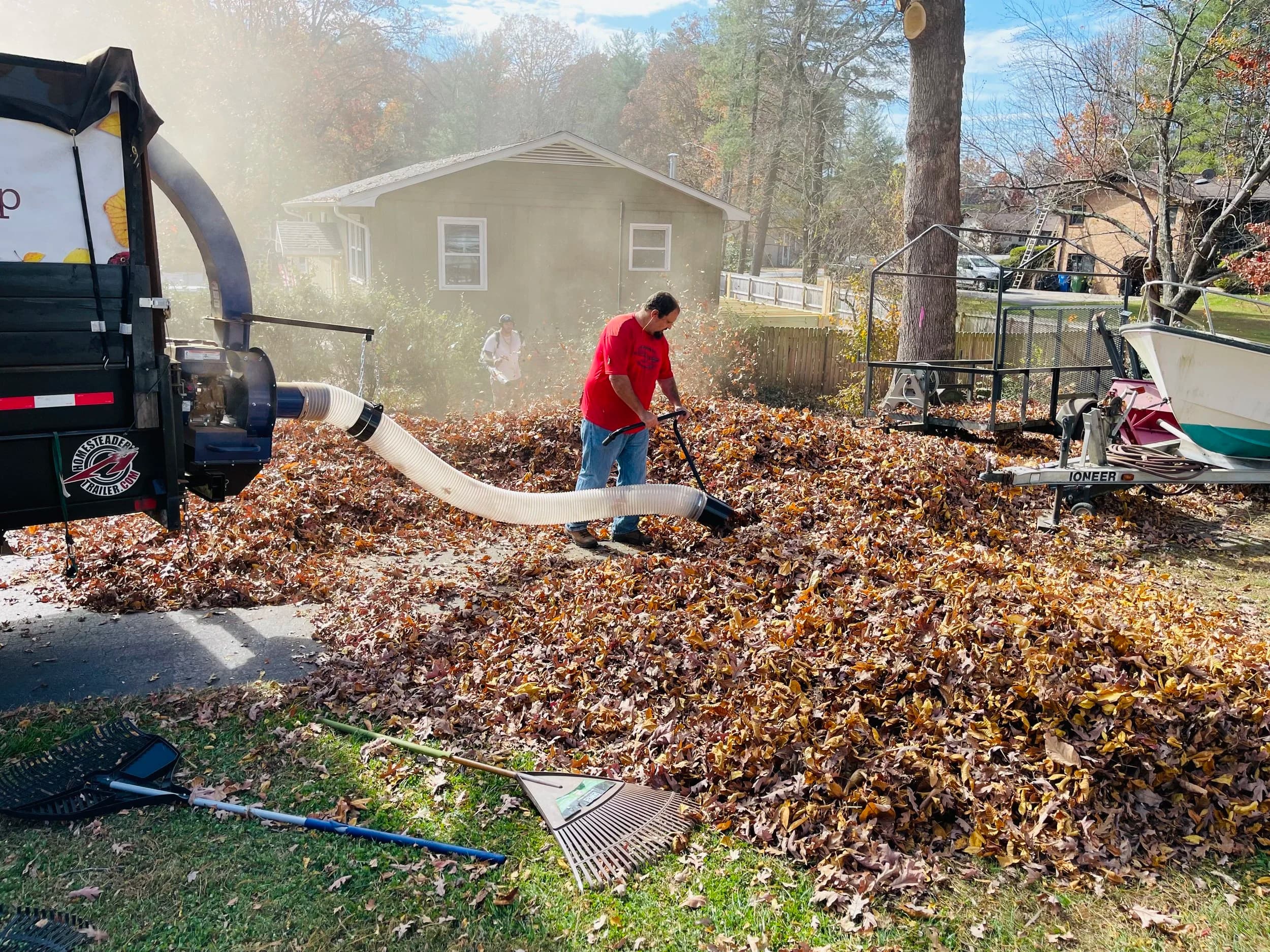 Leaf Removal Services in Hempstead, LA
